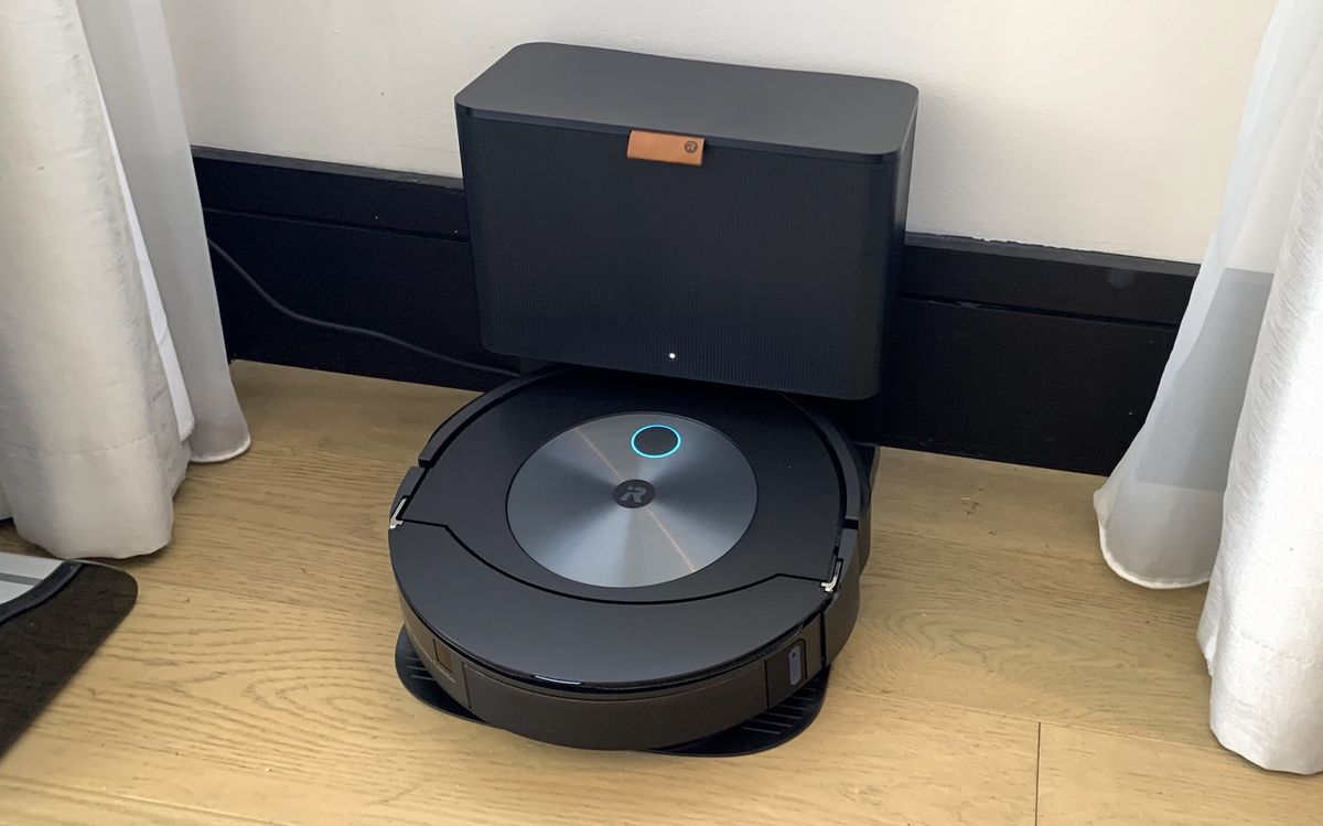 The first Roomba that can vacuum and mop is here — and I just saw it in