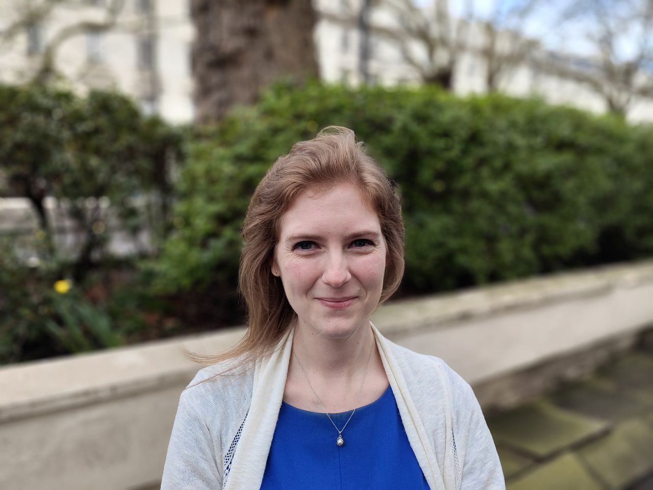 A profile photo shot on the Oppo Find X5 Pro