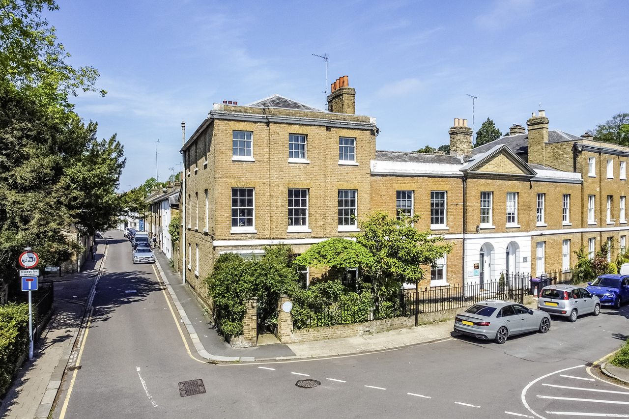 Images of One Port Hill, Hertford