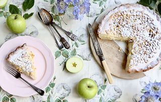 Apple Torta