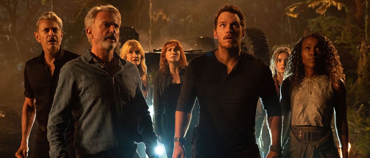 Chris Pratt Laura Dern Sam Neill Bryce Dallas Howard DeWanda Wise in Jurassic World: Dominion