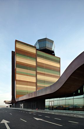 Exterior view of Aeroport Lleida-Alguaire gates