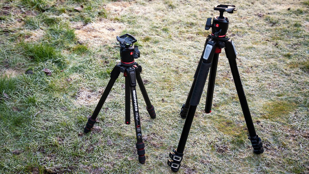 Size difference between the Manfrotto 190 Go! and MK055XPRO3 BHQ-2 tripod