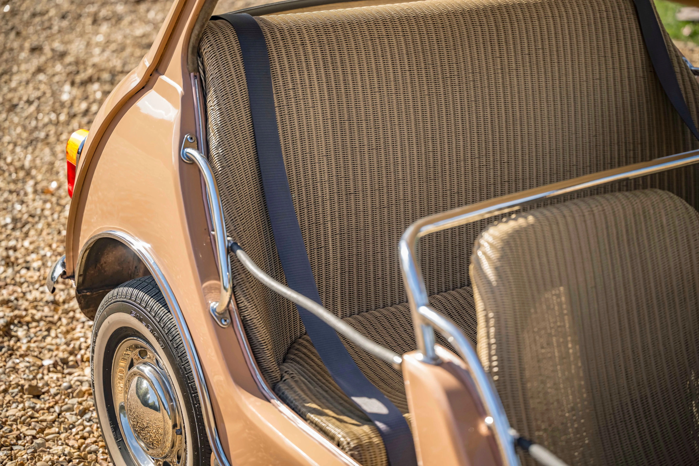 Images of the Austin Mini 'Riviera'