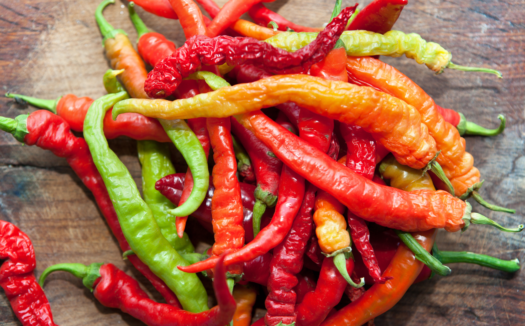 a pile of hot peppers
