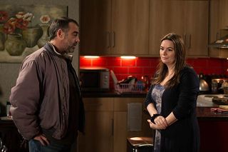 FROM ITV STRICT EMBARGO - No Use Before Tuesday 8 March 2016 Coronation Street - Ep 8862 Friday 18 March 2016 - 1st Ep Kevin Webster [MICHAEL LE VELL] is taken aback and confronts Anna Windass [DEBBIE RUSH] about her affair with Phelan. When Anna denies an affair, Kevin demands she tells him the truth. Picture contact: david.crook@itv.com on 0161 952 6214 Photographer - Mark Bruce This photograph is (C) ITV Plc and can only be reproduced for editorial purposes directly in connection with the programme or event mentioned above, or ITV plc. Once made available by ITV plc Picture Desk, this photograph can be reproduced once only up until the transmission [TX] date and no reproduction fee will be charged. Any subsequent usage may incur a fee. This photograph must not be manipulated [excluding basic cropping] in a manner which alters the visual appearance of the person photographed deemed detrimental or inappropriate by ITV plc Picture Desk. This photograph must not be syndicated to any other company, publication or website, or permanently archived, without the express written permission of ITV Plc Picture Desk. Full Terms and conditions are available on the website www.itvpictures/com