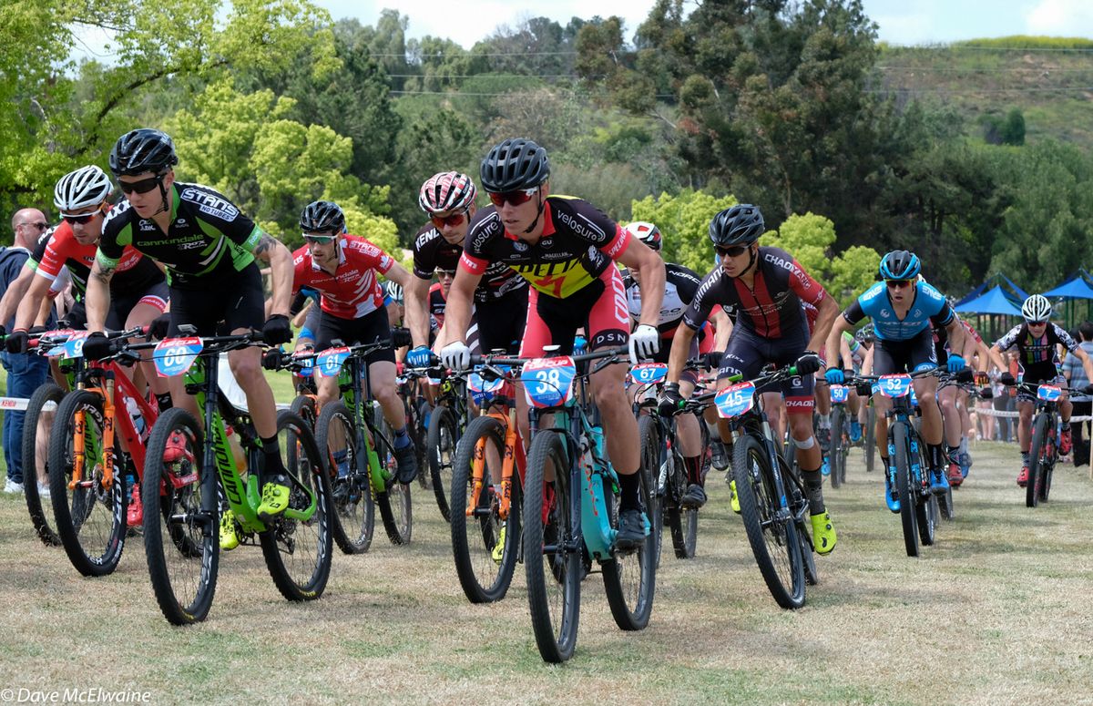 Eighty-Seven Pro Men started the race.