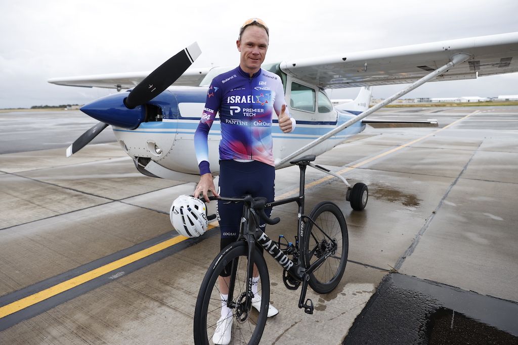 Chris Froome flies into the Melbourne to Warrnambool 2023