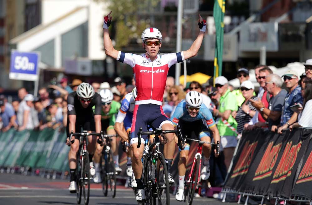 Alexander Porter (SASI) wins the sprint