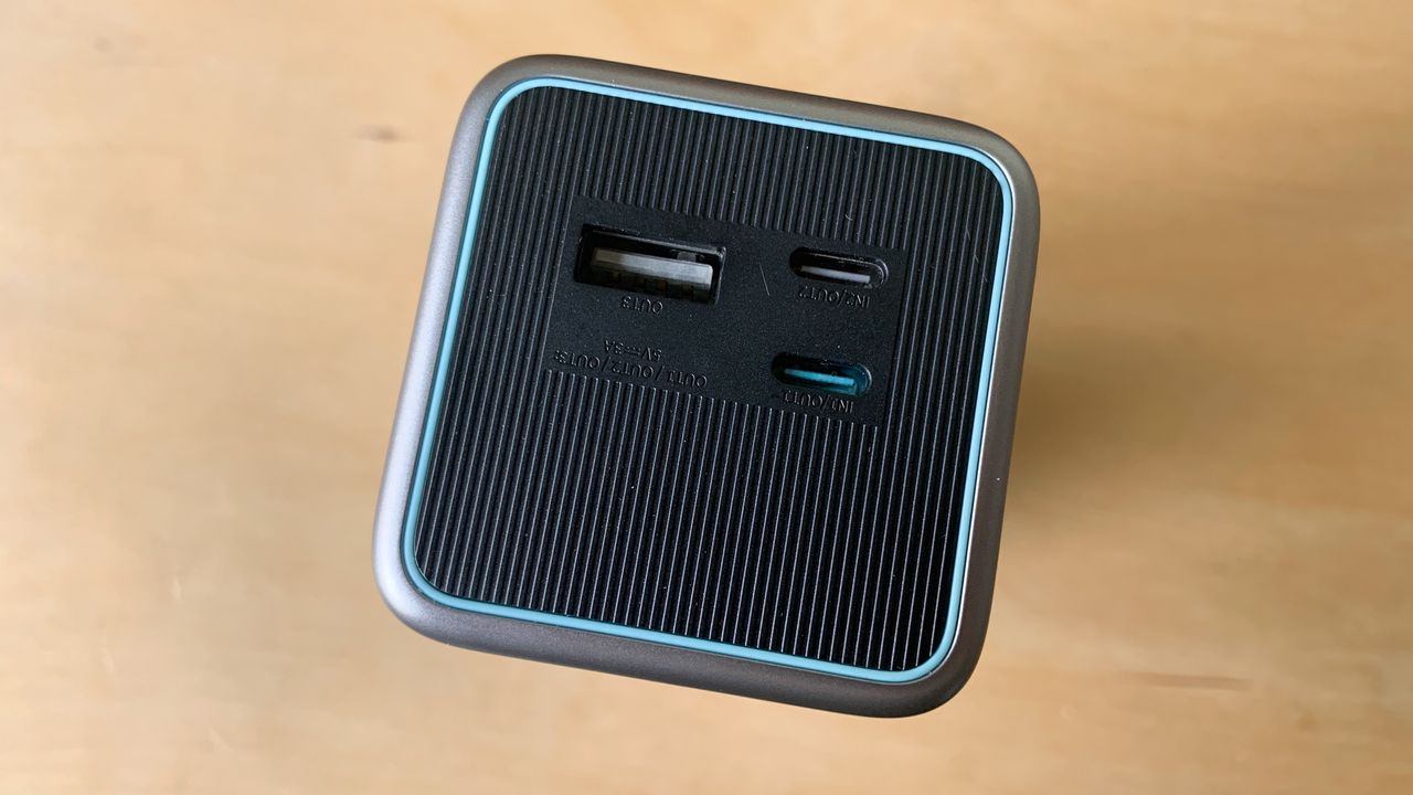 CUKTECH 210W 25,000mAh power bank