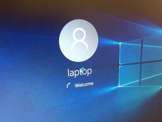 how to dramatically cut your windows 10 pcs boot time windows 10 startup screen