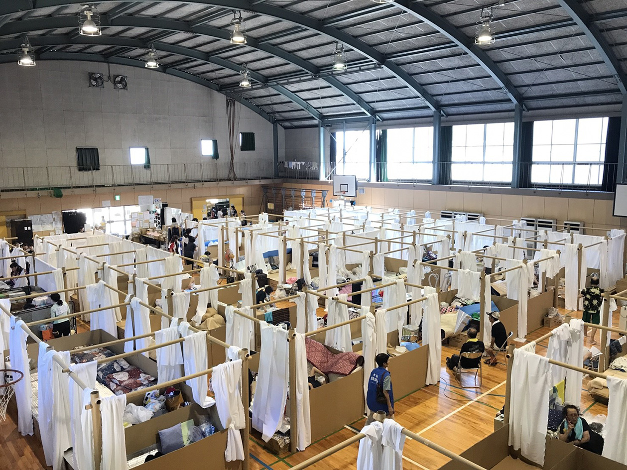 Paper Partition System 4 (PPS4) after the West Japan flood by Shigeru Ban Architects