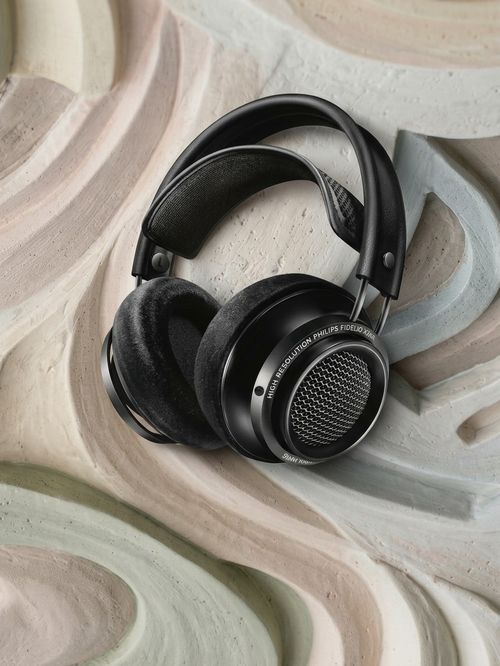 Fidelio X2HR over-ear, open-back headphones 