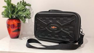 Best Oculus Quest 2 cases: Sarlar Fashion Travel Protective Case