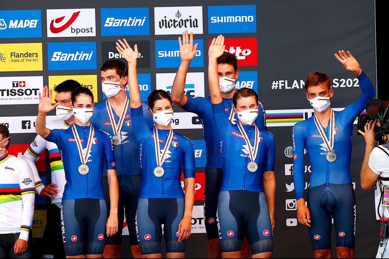 2021 UCI World Championships - Flanders - Mixed Relay - Knokke Heist - Bruges 44,3 km - 22/09/2021 - Filippo Ganna (Italy) - Edoardo Affini (Italy) - Matteo Sobrero (Italy) - Marta Cavalli (Italy) - Elisa Longo Borghini (Italy) - Elena Cecchini (Italy) - photo Luca Bettini/BettiniPhoto&Acirc;&copy;2021