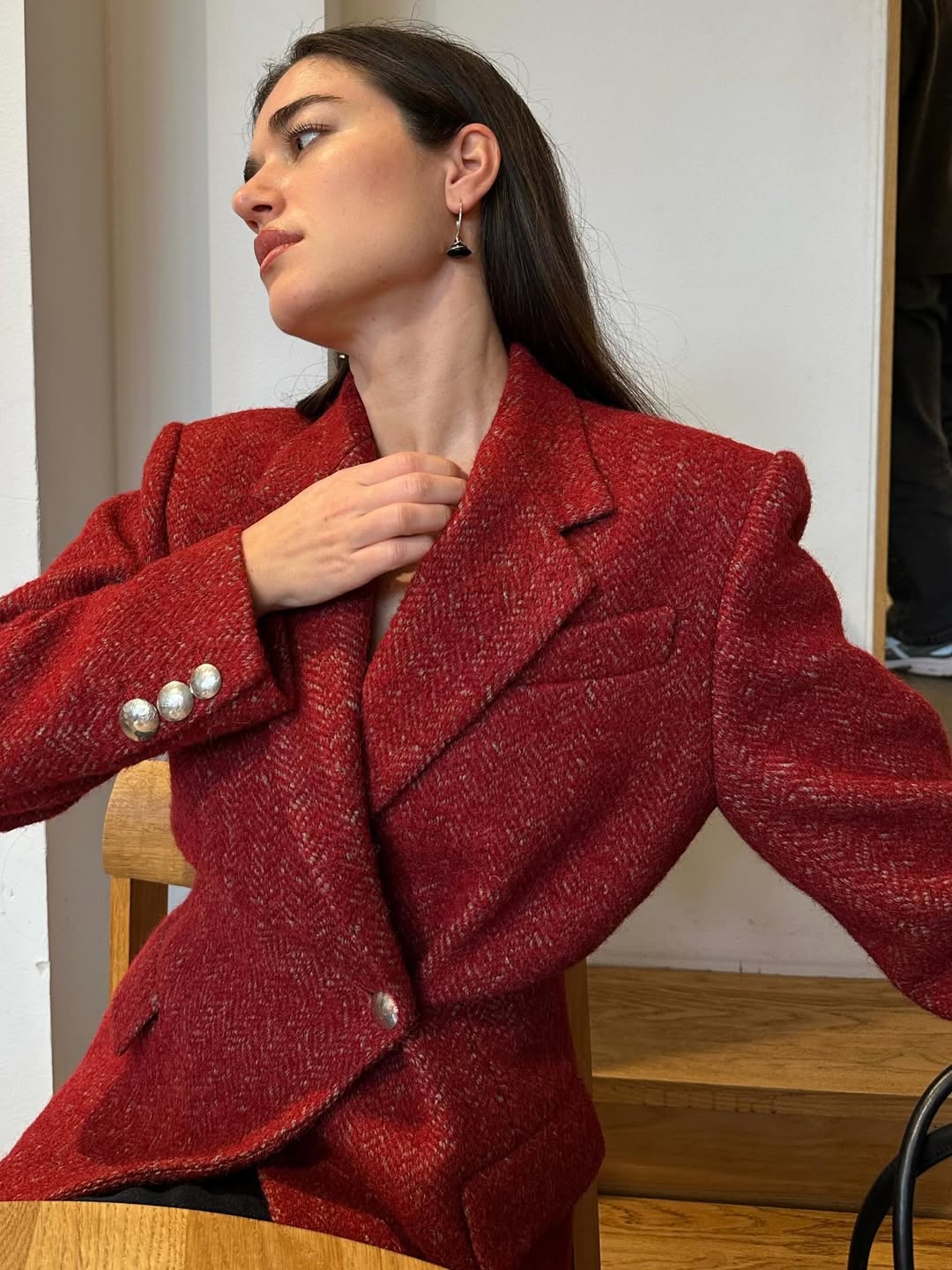 Lida Krasniqi wearing onyx drop earrings