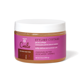 Curls estilizando creme