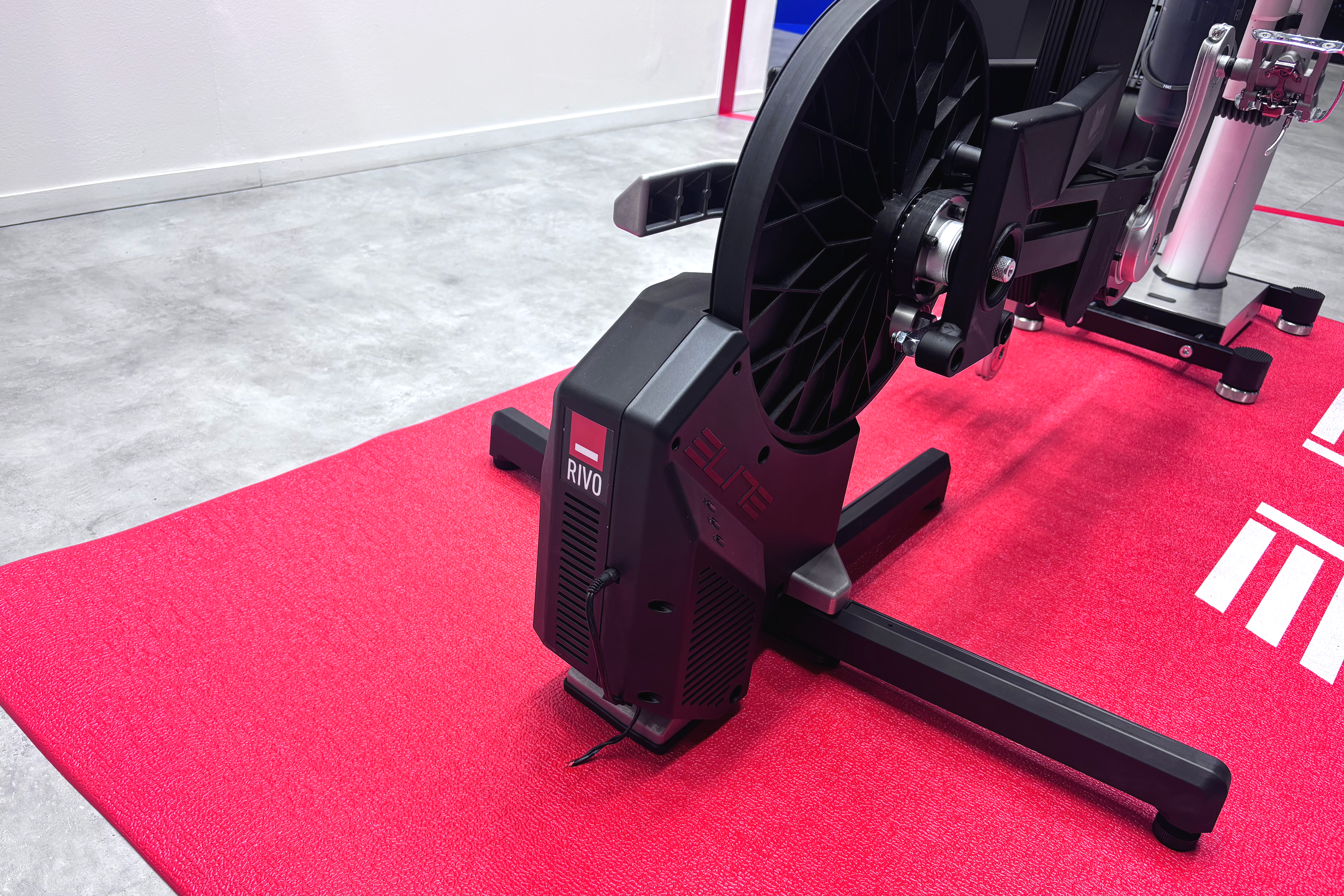 Elite Rivo smart trainer