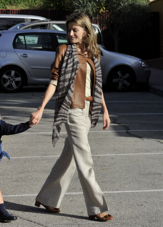 Prince Felipe of Spain, Princess Letizia of Spain and their daughters Leonor (L) and Sofia (R) arrive at "Santa Maria de los Rosales" School on September 15, 2010 in Aravaca near of Madrid, Spain