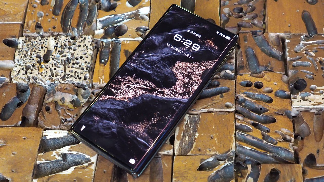 Huawei Mate XT review