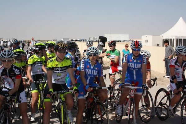 Nicole Cooke (MCipollini-Giordana) ready for the off on stage one.