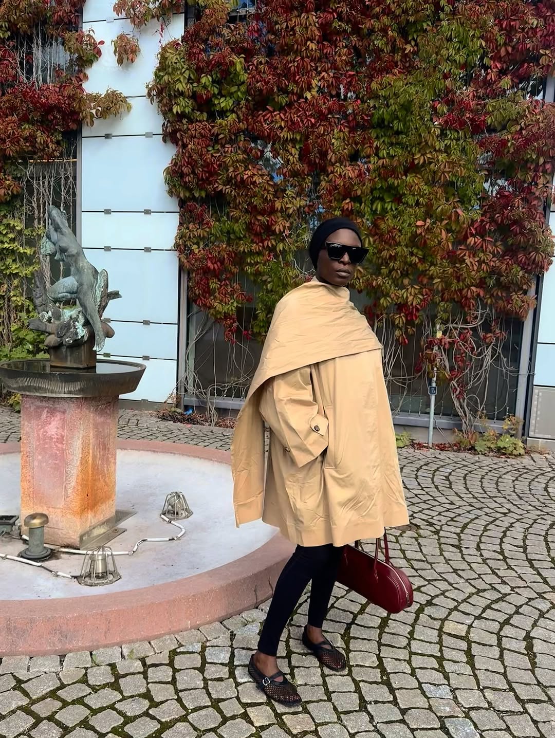 woman wearing winter legging outfit 2025