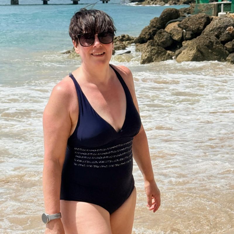 Tammi Theis wearing a Lascana swimsuit