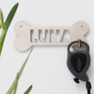 dog lead hanger from etsy