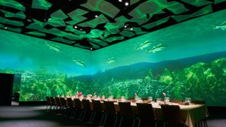 Screenberry media servers and Datapath Fx4 video wall controllers combine for immersive MOVE 5D live theater creating an underwater scene for diners.