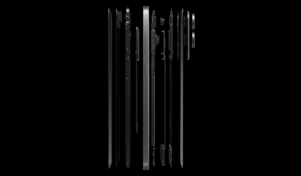 A GIF of the Samsung Galaxy S25 Edge