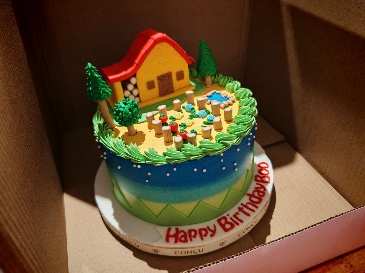 Photo of a Stardew Valley cake taken with Porsche Design Honor Magic 6 RSR