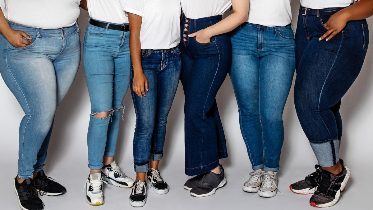 Boyfriend jeans vs mom jeans: how to tell | Woman & Home