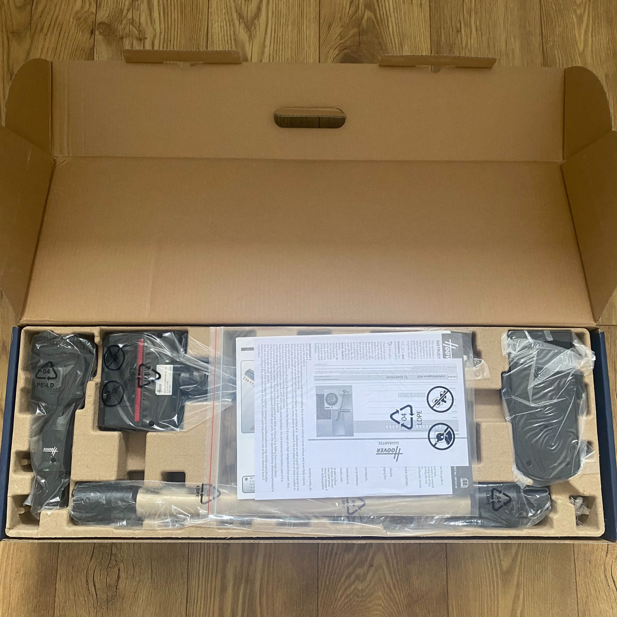 How the Hoover HF6 Turbo Sense Pet vacuum comes packaged in the box