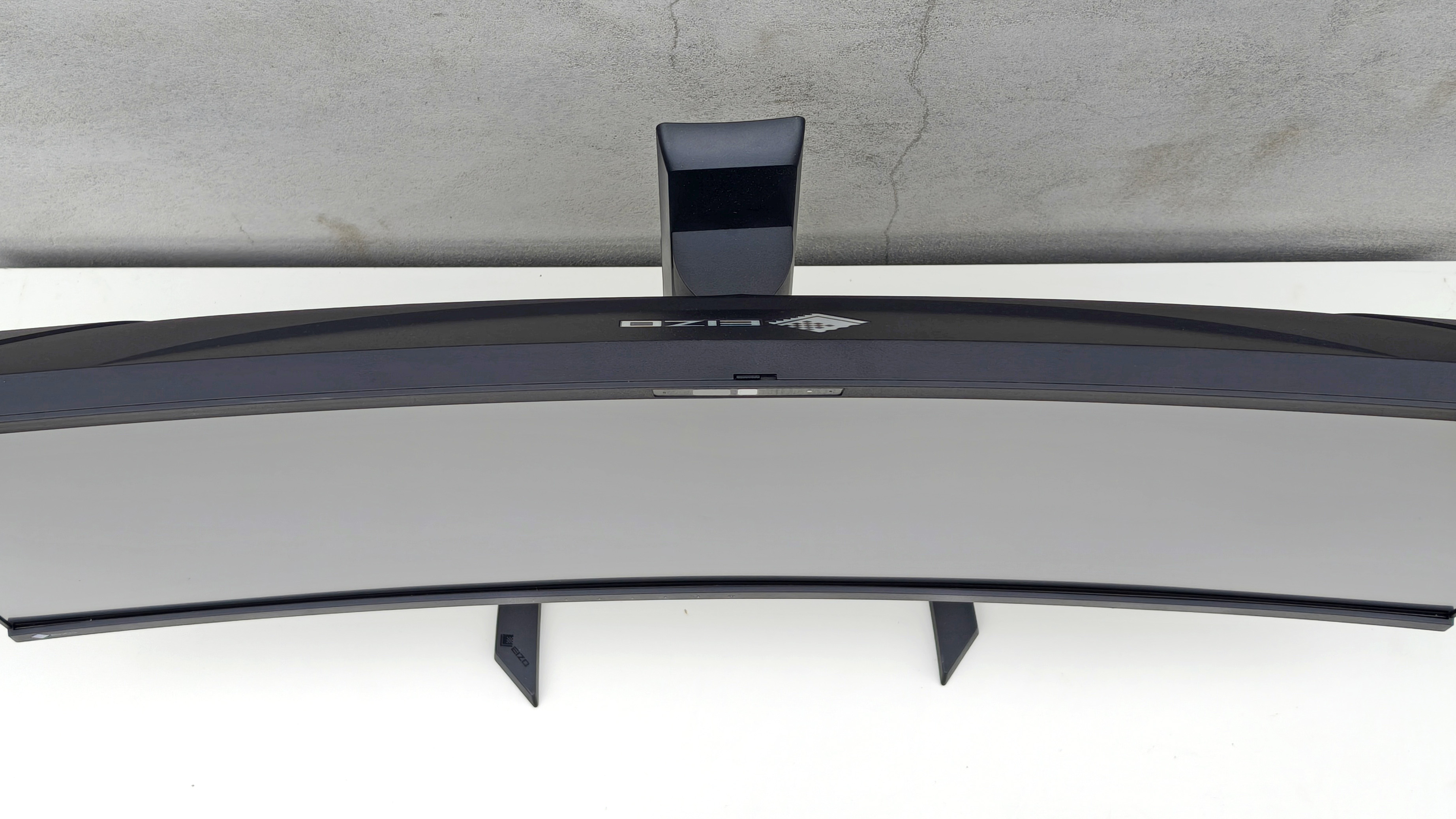 Eizo EV3450XC curved ultrawide monitor