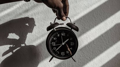 How to tackle the UK clock change, sleep & wellness tips