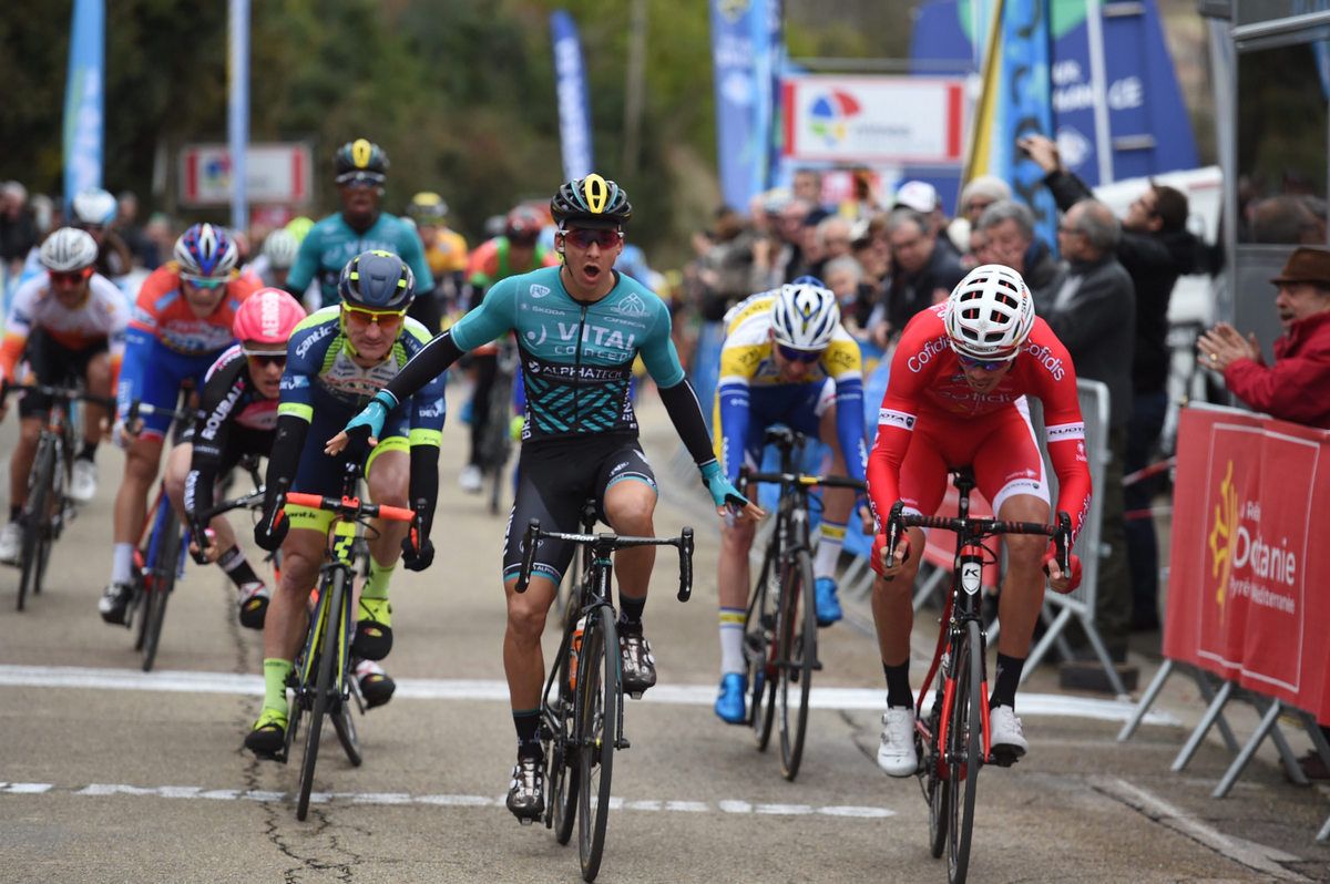 Bryan Coquard (Vital Concept) is pipped on the line