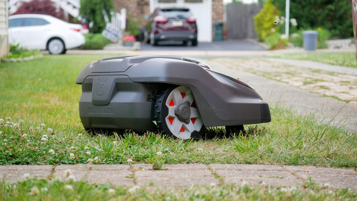 Husqvarna Automower Xh Epos Review A Breakthrough For Robot Lawn