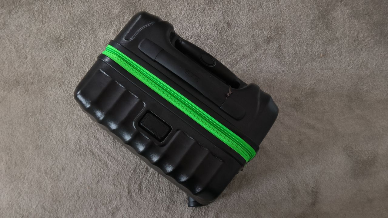 Tumi Razer International Expandable 4 Wheel Carry-On Luggage