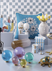 Assorted décorative objet, Jonathan Adler