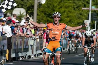 Ben Grenda kicks things off for Genesys Wealth Advisers in 2011 with victory in the National Under 23 Mens Criterium Championship in Ballarat.