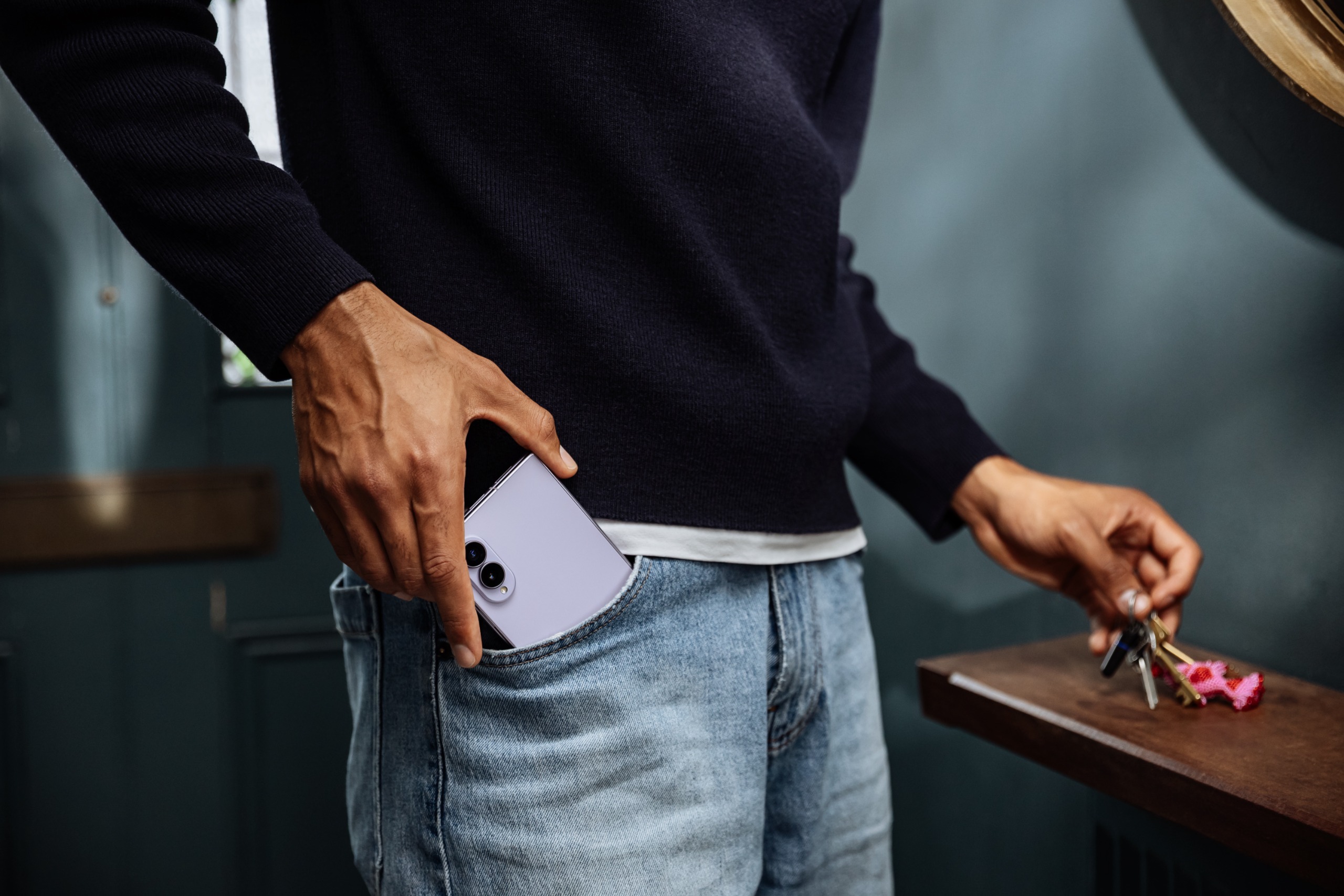 Samsung Galaxy Z Fold8 in use