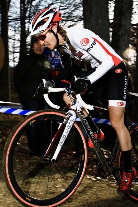Maureen Bruno Roy (Bob's Red Mill p/b Seven Cycles)