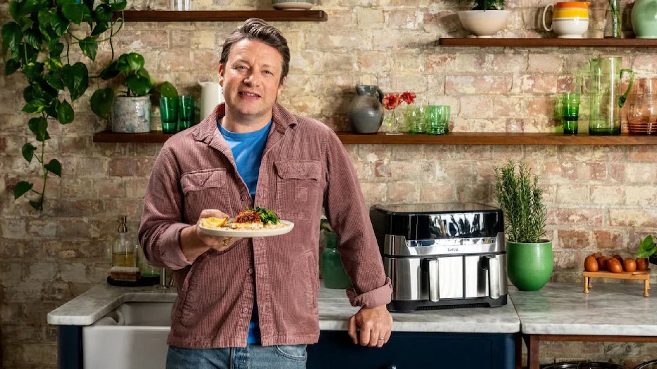 Jamie&#039;s Air Fryer Meals: Jamie Oliver