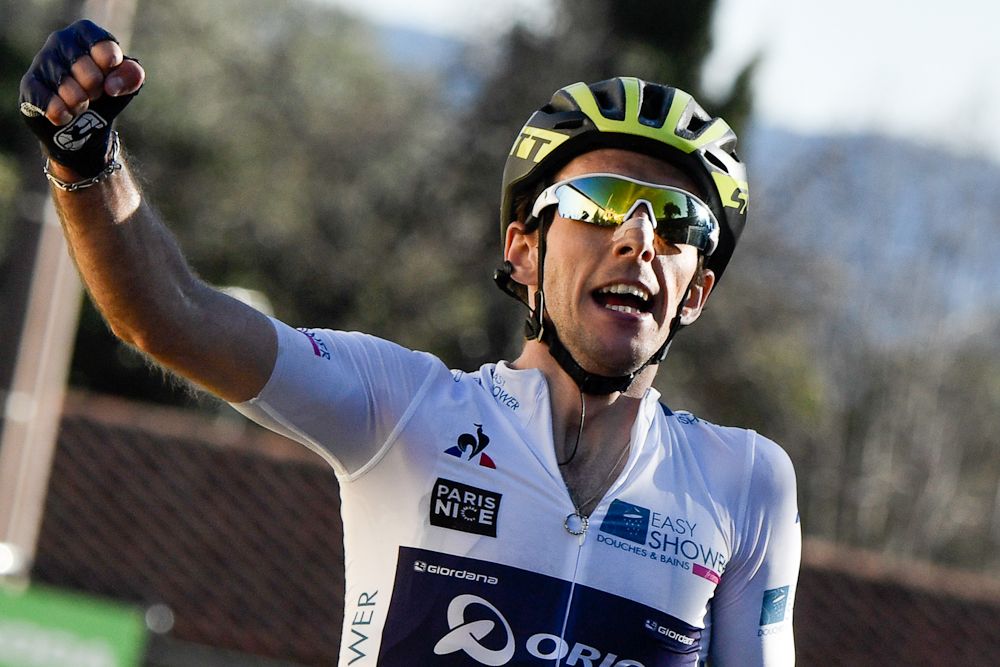 Simon Yates wins stage 6 at Paris-Nice