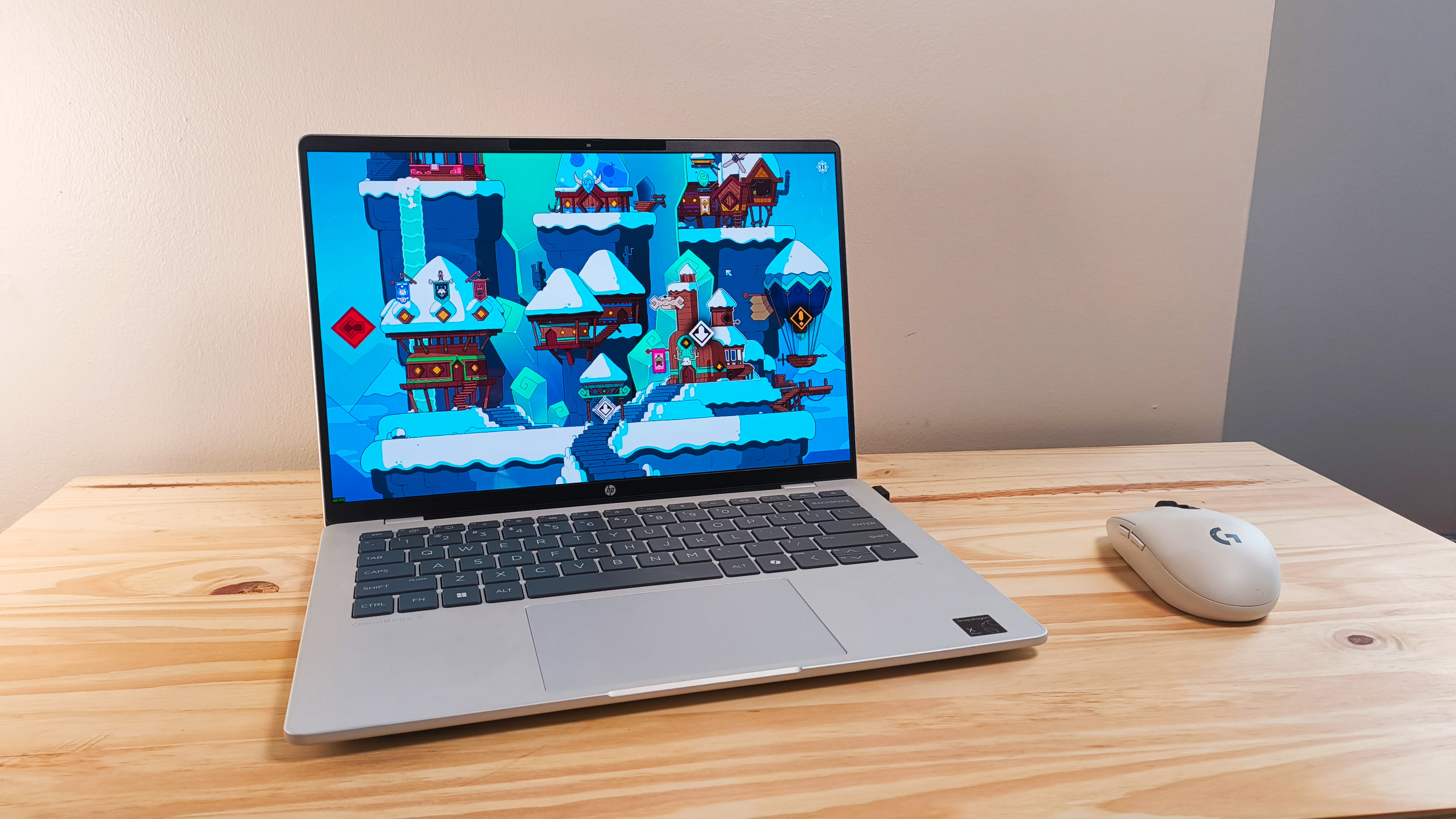 An HP OmniBook 5 14 Inch Next Gen AI PC on a desk