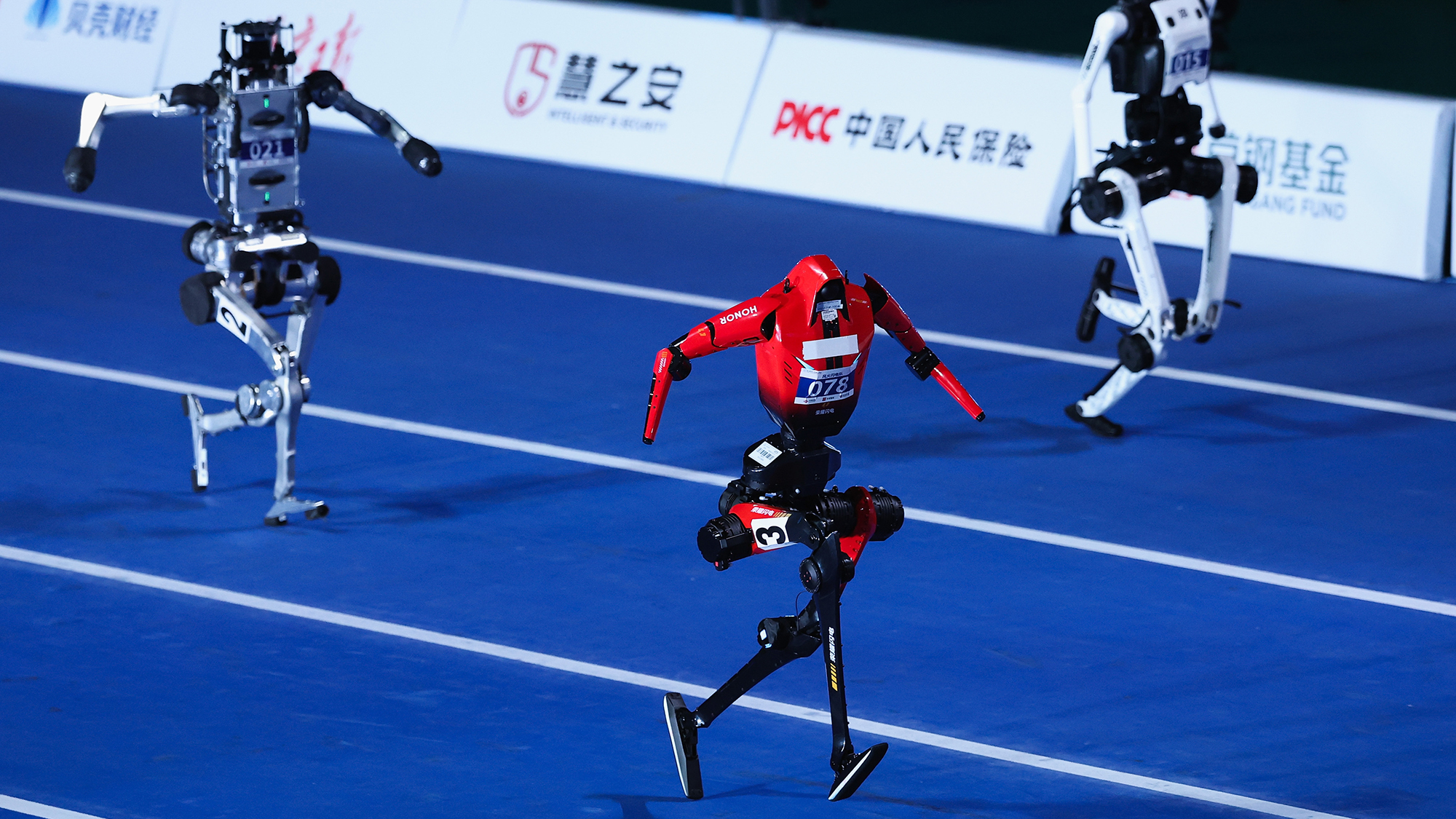 Lightning robot