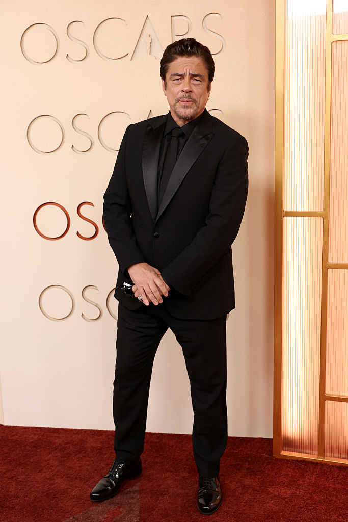 HOLLYWOOD, CALIFORNIA - MARCH 15: Benicio del Toro attends the 98th Oscars at Dolby Theatre on March 15, 2026 in Hollywood, California. (Photo by Frazer Harrison/WireImage)