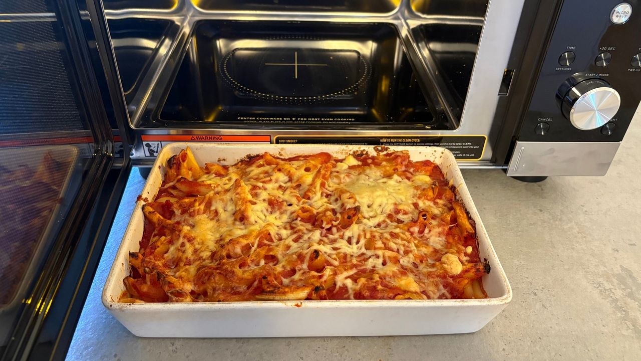 Testing the Ninja Crispi Microwave Air Fryer and Oven by making pasta bake