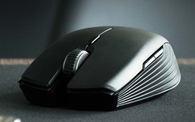 Razer Atheris Gaming Mouse Review: Portability at a Cost | Tom's Guide