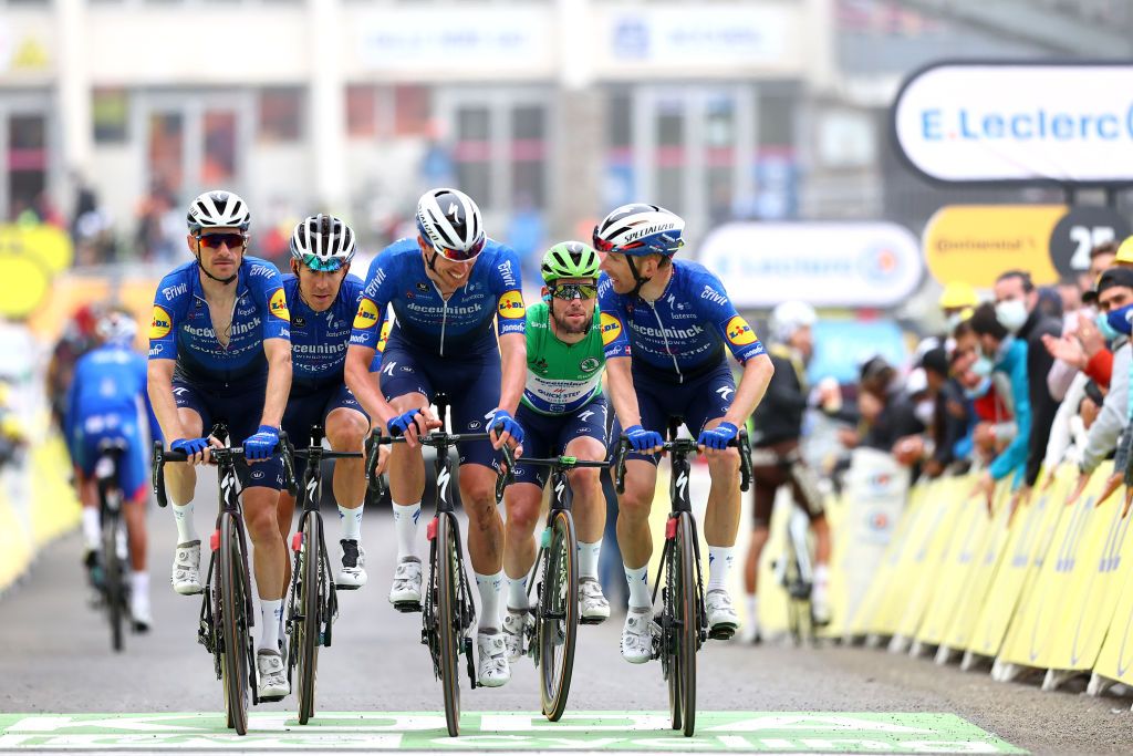 LUZ ARDIDEN FRANCE JULY 15 Michael Mrkv of Denmark Tim Declercq of Belgium Dries Devenyns of Belgium Davide Ballerini of Italy Mark Cavendish of The United Kingdom and Team Deceuninck QuickStep Green Points Jersey at arrival during the 108th Tour de France 2021 Stage 18 a 1297km stage from Pau to Luz Ardiden 1715m LeTour TDF2021 on July 15 2021 in Luz Ardiden France Photo by Michael SteeleGetty Images